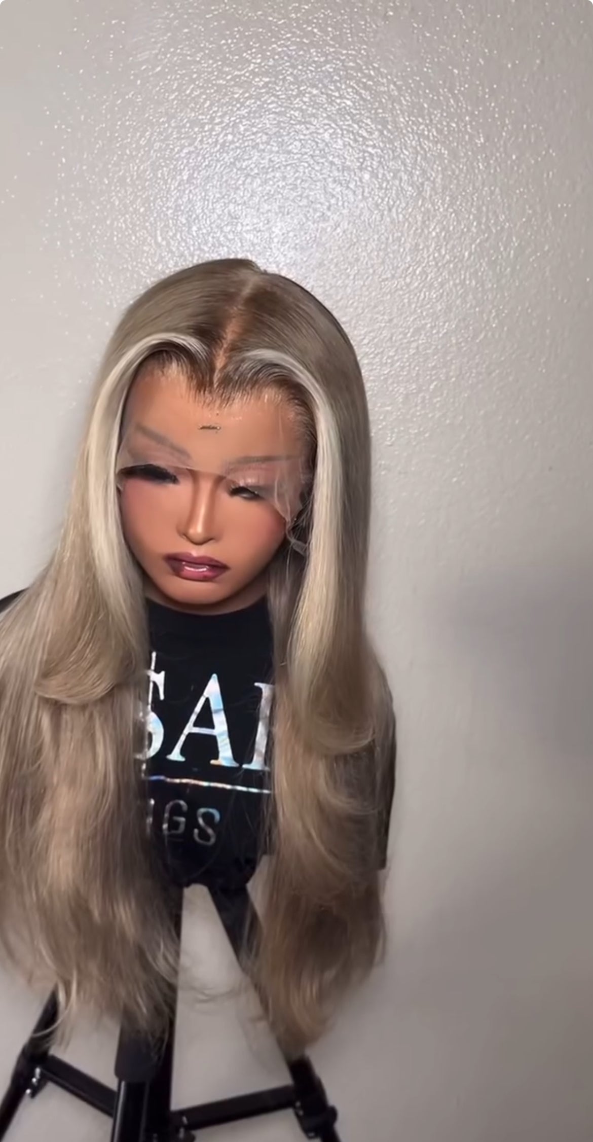 Ashley – 13x6 HD Lace Front Wig